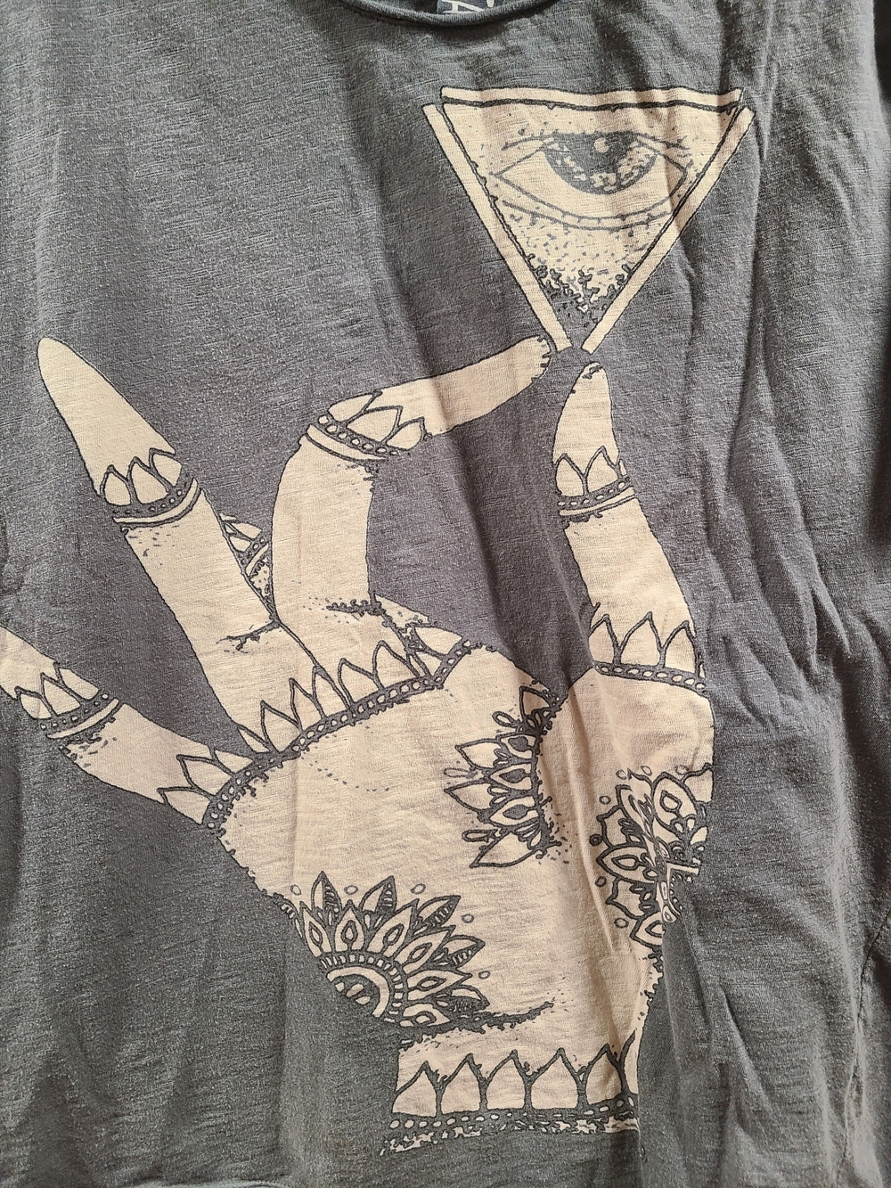 Rare Magnolia Pearl Short Sleeve Tee - Picture 3 of 5
